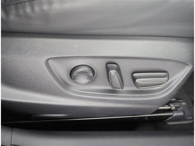 カムリ ＷＳ　フルセグ　メモリーナビ　ＤＶＤ再生　バックカメラ　衝突被害軽減システム　ＥＴＣ　ＬＥＤヘッドランプ（29枚目）