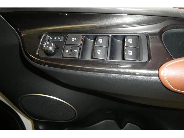 ハリアー プレミアム カーテンエアバッグ クルーズC Bカメラ 電動パワーシート LEDライト メモリナビ 横滑り防止機能 オートエアコン Aストップ エアバッグ AW DVD再生可 パワーウィンドウ ナビ&TV キーレス(30枚目)