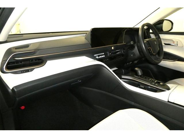 クラウンクロスオーバー Ｇアドバンスド・レザーパッケージ　ＴＳＳ　レザー　フルセグＴＶ　ナビＴＶ　パワーシート　ＬＥＤヘッドライト　クルーズコントロール　Ｂカメラ　エアロ　ドライブレコーダ　オートエアコン　アルミホイル　ＥＴＣ付　横滑り防止装置　４ＷＤ（12枚目）