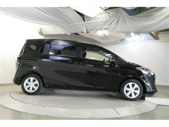 シエンタ ファンベースＧ　バックモニタ－　イモビ　ＤＶＤ再生可　パワステ　ＬＥＤライト　アイスト　地デジＴＶ　デュアルエアバッグ　横滑り防止装置　エアバッグ　オートエアコン　パワーウィンドウ　ＡＢＳ　スマートキー　ＥＴＣ（5枚目）