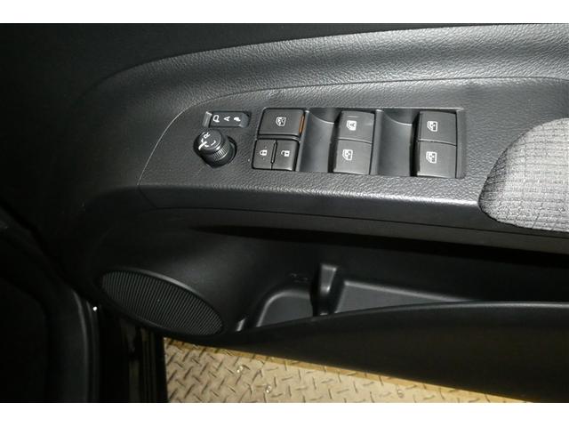 シエンタ ファンベースＧ　バックモニタ－　イモビ　ＤＶＤ再生可　パワステ　ＬＥＤライト　アイスト　地デジＴＶ　デュアルエアバッグ　横滑り防止装置　エアバッグ　オートエアコン　パワーウィンドウ　ＡＢＳ　スマートキー　ＥＴＣ（29枚目）