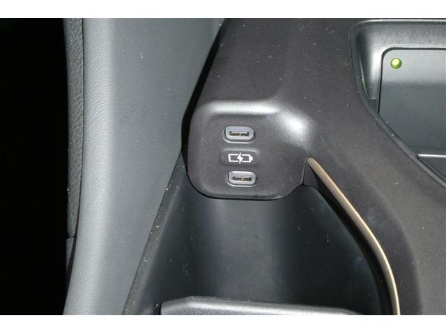 クラウンクロスオーバー Gアドバンスド・レザーパッケージ TSS レザー フルセグTV ナビTV パワーシート LEDヘッドライト クルーズコントロール Bカメラ ドライブレコーダ オートエアコン アルミホイル ETC付 横滑り防止装置 4WD 盗難防止装置(25枚目)