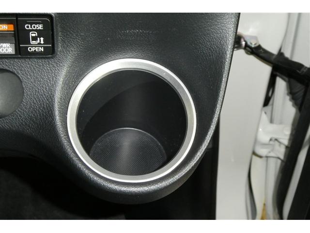 シエンタ Ｇ　クエロ　軽減ブレーキ　両側自動ドア　Ｉストップ　後カメラ　デュアルエアバック　パワーウィンドウ　フルオートエアコン　ＤＶＤ再生可　ウォークスルー　ＬＥＤヘッド　ナビ＆ＴＶ　スマキー　ＶＳＣ　３列　キーレス（27枚目）