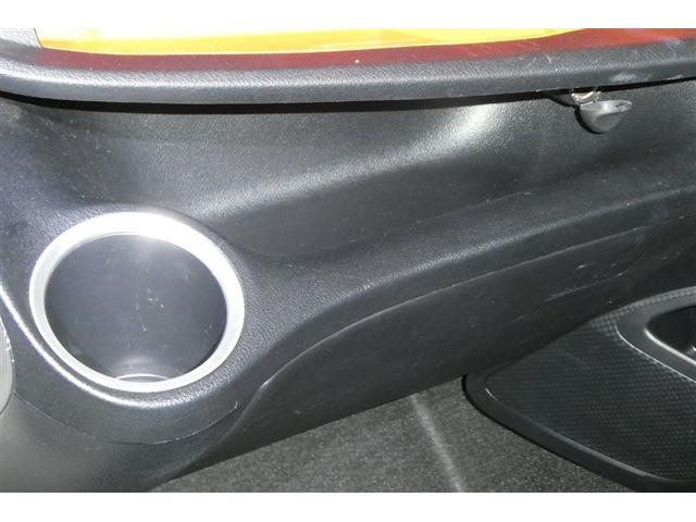 シエンタ Ｇ　クエロ　軽減ブレーキ　両側自動ドア　Ｉストップ　後カメラ　デュアルエアバック　パワーウィンドウ　フルオートエアコン　ＤＶＤ再生可　ウォークスルー　ＬＥＤヘッド　ナビ＆ＴＶ　スマキー　ＶＳＣ　３列　キーレス（28枚目）