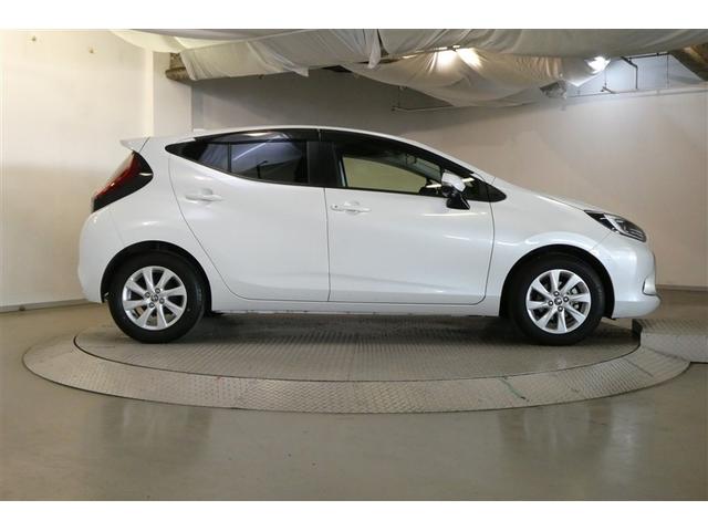 アクア Z LEDヘッドライト スマートキー イモビライザー アルミホイール オートクルーズコントロール フルセグTV エアコン ESC ナビ&TV カーテンエアバッグ ETC キーレス パワーウインドウ ABS(5枚目)