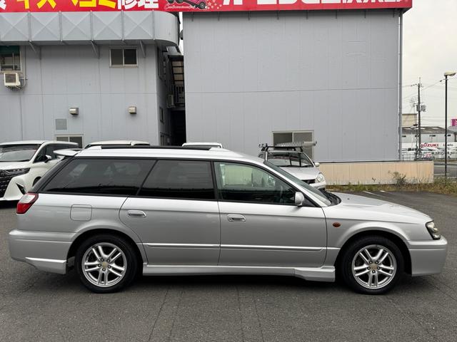 レガシィツーリングワゴン TSタイプR 5速マニュアル車/4WD/当店管理ユーザー買取車両/純正マッキントッシュオーディオCD/MDステレオ/パワーシート/キセノン/キーレス/ETC(6枚目)