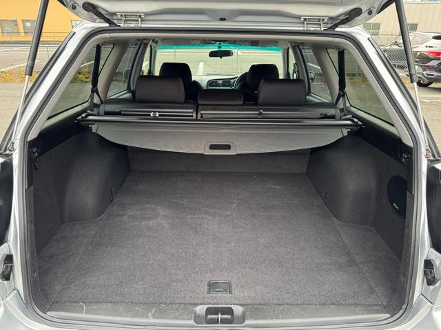 レガシィツーリングワゴン TSタイプR 5速マニュアル車/4WD/当店管理ユーザー買取車両/純正マッキントッシュオーディオCD/MDステレオ/パワーシート/キセノン/キーレス/ETC(23枚目)