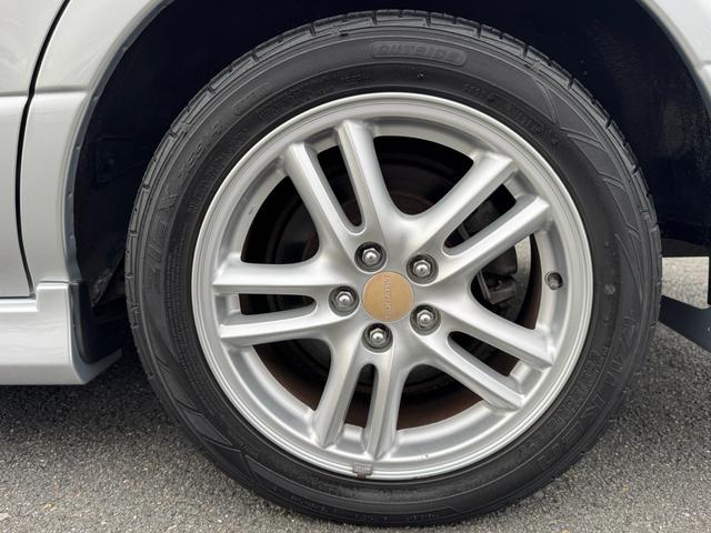 レガシィツーリングワゴン TSタイプR 5速マニュアル車/4WD/当店管理ユーザー買取車両/純正マッキントッシュオーディオCD/MDステレオ/パワーシート/キセノン/キーレス/ETC(29枚目)