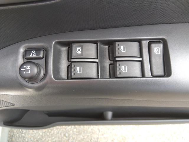 タント カスタムＬ　ワンオーナー／ディーラー下取車／禁煙車／後期モデル／ナビ／ＴＶ／スマートキー／ＥＴＣ／ＨＩＤ／スマートキー／タイヤ８分残り／アイドリングストップ／電動格納ミラー／ＡＢＳ／ヘッドライトコーティング済み／（14枚目）