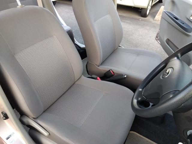 ���S���Ă��q�l�Ɉ������ÎԂ�����Ă���������悤���X�w�͂��Ă���܂��B