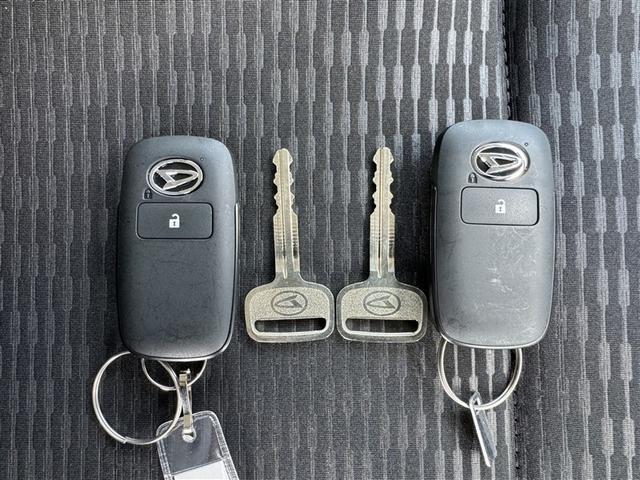 ハイゼットトラック ジャンボエクストラ　４ＷＤ　フルセグ　メモリーナビ　ＤＶＤ再生　ミュージックプレイヤー接続可　衝突被害軽減システム　ＬＥＤヘッドランプ　アイドリングストップ（11枚目）