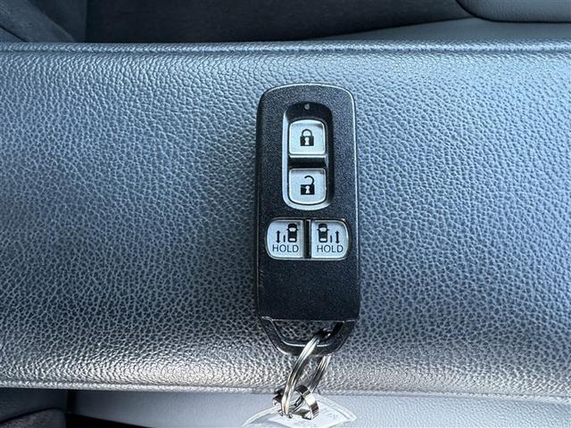 N-BOXカスタム Lターボ フルセグ メモリーナビ DVD再生 ミュージックプレイヤー接続可 バックカメラ 衝突被害軽減システム ETC 両側電動スライド LEDヘッドランプ アイドリングストップ(12枚目)