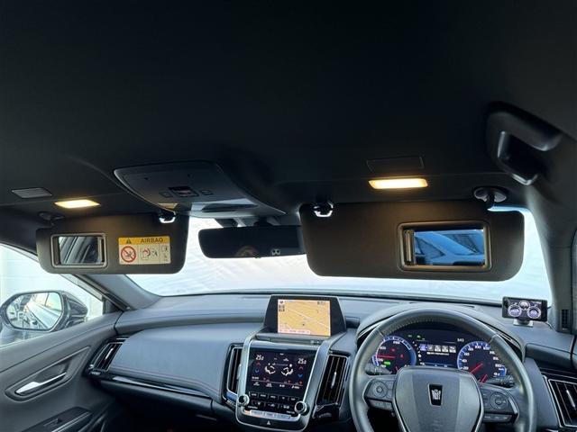 クラウンハイブリッド ＲＳ　フルセグ　メモリーナビ　ＤＶＤ再生　ミュージックプレイヤー接続可　バックカメラ　衝突被害軽減システム　ＥＴＣ　ＬＥＤヘッドランプ　ワンオーナー（21枚目）