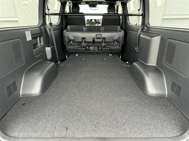 ハイエースバン スーパーGL ダークプライムII 衝突被害軽減システム 両側電動スライド LEDヘッドランプ ディーゼル(5枚目)