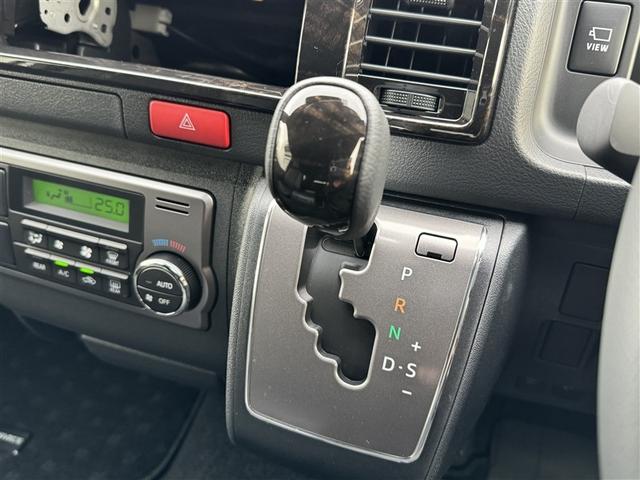 ハイエースバン スーパーGL ダークプライムII 衝突被害軽減システム 両側電動スライド LEDヘッドランプ ディーゼル(17枚目)