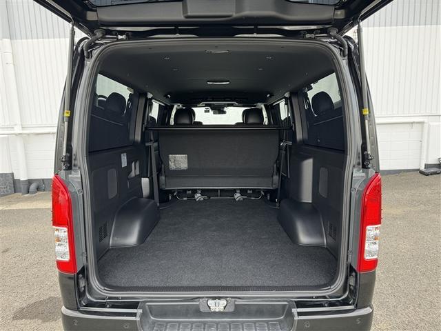 ハイエースバン スーパーＧＬ　ダークプライムＩＩ　バックカメラ　衝突被害軽減システム　ＥＴＣ　ドラレコ　両側電動スライド　ＬＥＤヘッドランプ　ワンオーナー　ディーゼル　スマートキー（4枚目）