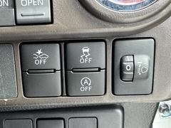 �������ﳲ�ڸ��֥졼������Լ֤Ȥε�Υ�򸡽С������֤ʤɸ��Τ����������ٹ��֥졼����ư�Ǿ����ﳲ�ηڸ���ޤ����֤Ǥ��� 4