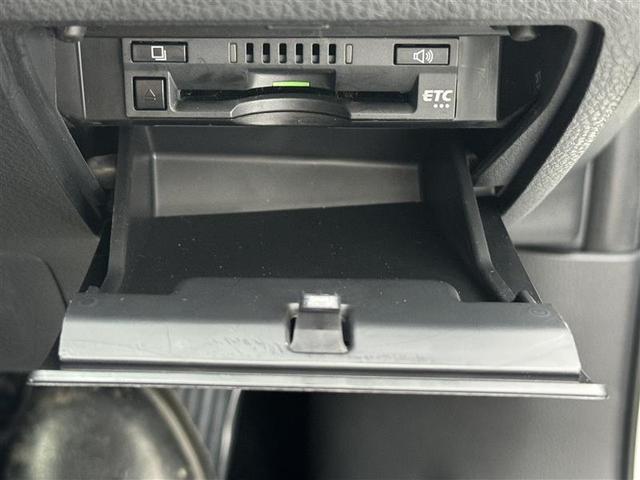 カムリ Ｇレザーパッケージ　革シート　フルセグ　メモリーナビ　ＤＶＤ再生　ミュージックプレイヤー接続可　バックカメラ　衝突被害軽減システム　ＥＴＣ　ドラレコ　ＬＥＤヘッドランプ　ワンオーナー（24枚目）