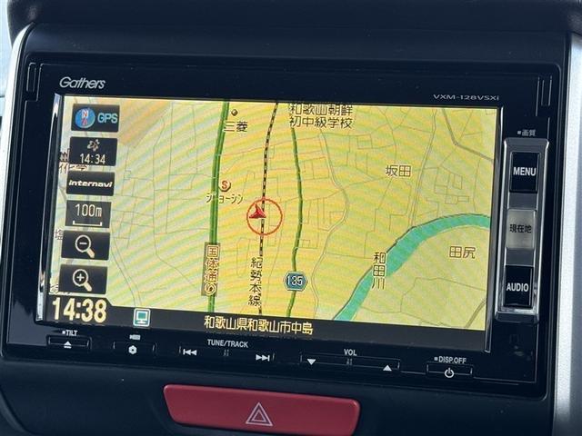 Ｎ－ＢＯＸカスタム Ｇ・Ｌパッケージ　ワンセグ　メモリーナビ　ＤＶＤ再生　バックカメラ　電動スライドドア　ＨＩＤヘッドライト　アイドリングストップ（6枚目）