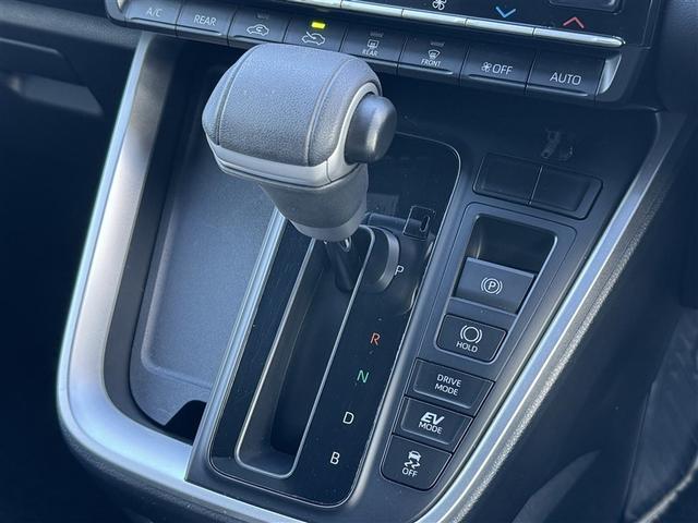 ヴォクシー ハイブリッドＳ－Ｚ　フルセグ　メモリーナビ　ＤＶＤ再生　ミュージックプレイヤー接続可　バックカメラ　衝突被害軽減システム　ＥＴＣ　両側電動スライド　ＬＥＤヘッドランプ　乗車定員７人　３列シート　ワンオーナー　記録簿（20枚目）