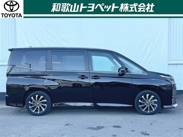 ヴォクシー ハイブリッドＳ－Ｚ　フルセグ　メモリーナビ　ＤＶＤ再生　ミュージックプレイヤー接続可　バックカメラ　衝突被害軽減システム　ＥＴＣ　両側電動スライド　ＬＥＤヘッドランプ　乗車定員７人　３列シート　ワンオーナー　記録簿（39枚目）