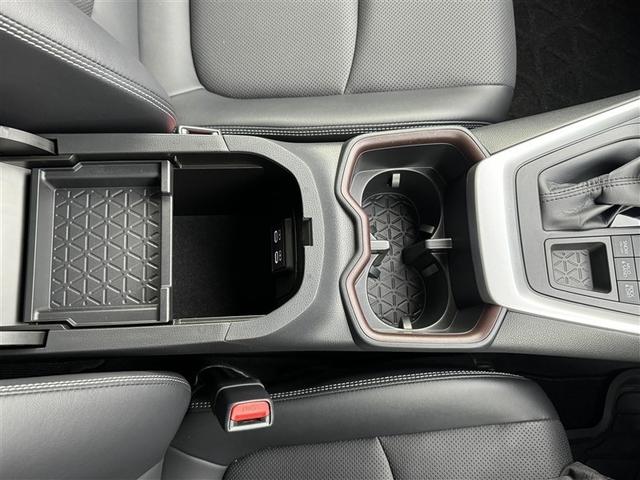 RAV4 G 4WD フルセグ メモリーナビ ミュージックプレイヤー接続可 バックカメラ 衝突被害軽減システム ETC LEDヘッドランプ ワンオーナー(23枚目)