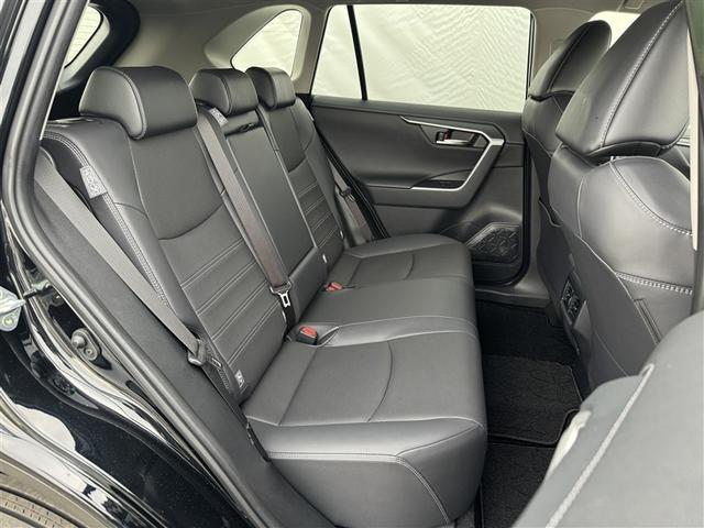 RAV4 G 4WD フルセグ メモリーナビ ミュージックプレイヤー接続可 バックカメラ 衝突被害軽減システム ETC LEDヘッドランプ ワンオーナー(27枚目)