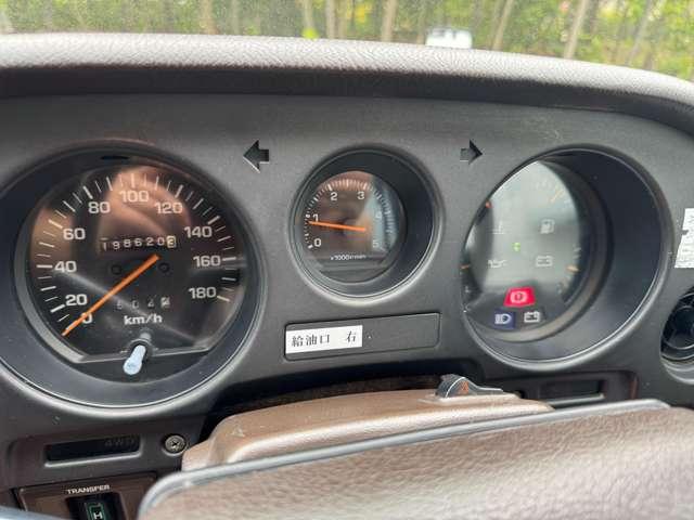 ランドクルーザー60 GX レザーシート/ストラーダナビ/Bluetooth(29枚目)