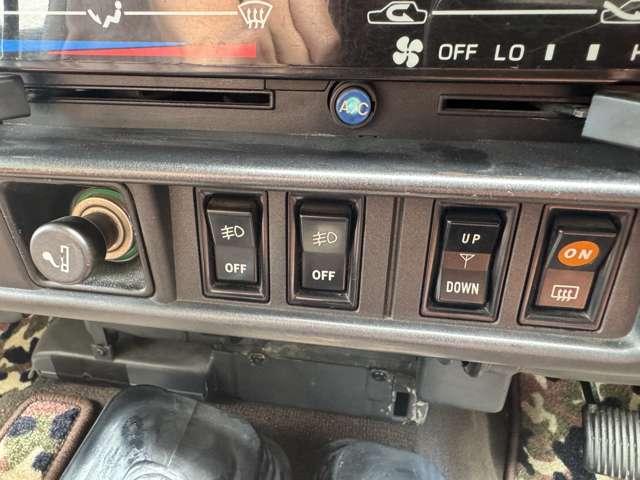 ランドクルーザー60 GX レザーシート/ストラーダナビ/Bluetooth(31枚目)