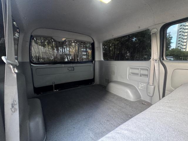 ハイエースバン ロングスーパーGL フロントプロテクター/4型フェイスグリルバンパー/LEDヘッドライト/LEDフォグ/TRDアルミホイール/社外LEDテール/オーバーフェンダー/ETC/AC100V/電格ミラー(21枚目)