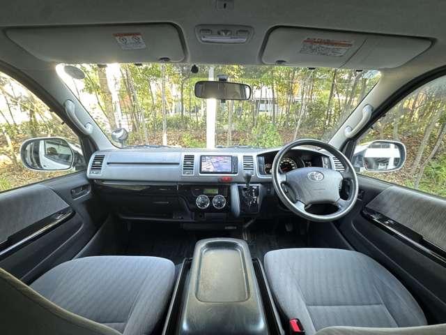 ハイエースバン ロングスーパーGL ワンオーナー/フルセグTV/ETC/バックカメラ/フロントバンパーエアロ/アルミホイール/電動格納ミラー(2枚目)