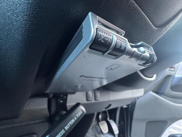 ハイエースバン ロングスーパーGL フリップダウンモニター/社外ナビ/フルセグ/(33枚目)