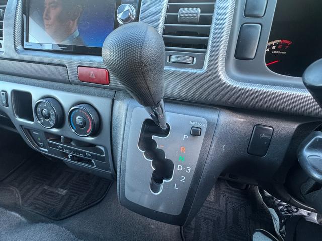 ハイエースバン ロングスーパーGL フリップダウンモニター/社外ナビ/フルセグ/(34枚目)