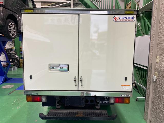 ダイナトラック 　冷蔵冷凍車　設定温度マイナス７℃から３０℃（8枚目）