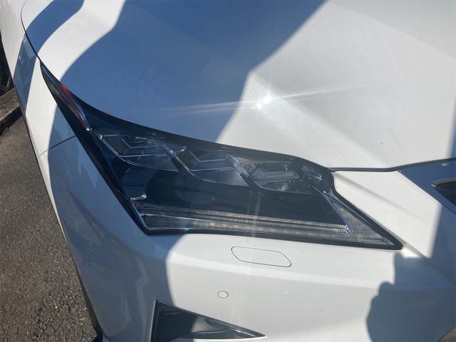 RX RX450h Fスポーツ ワンオーナー/記録簿あり/運転席助手席エアバック/アイドリングストップ/スマートキー/全方位カメラ/革シート/電動格納ミラー/電動リアゲート(8枚目)