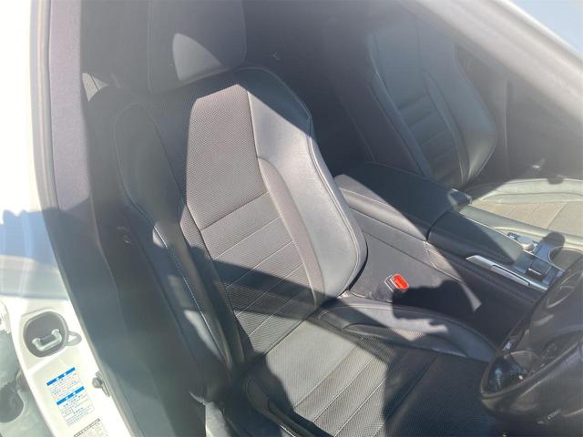 RX RX450h Fスポーツ ワンオーナー/記録簿あり/運転席助手席エアバック/アイドリングストップ/スマートキー/全方位カメラ/革シート/電動格納ミラー/電動リアゲート(24枚目)