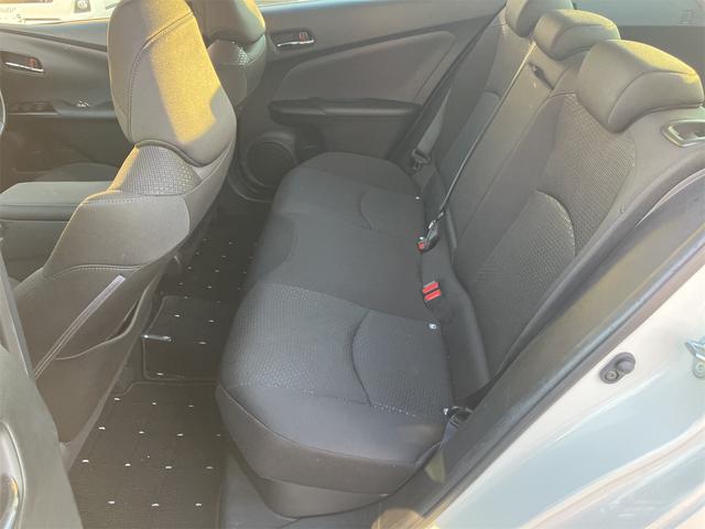 プリウス Ｓ　純正ナビ・Ｂｌｕｅｔｏｏｔｈ接続可・テレビキャンセラー・禁煙車・前後ドライブレコーダー・アイドリングストップ・ＥＴＣ・スマートキー（37枚目）