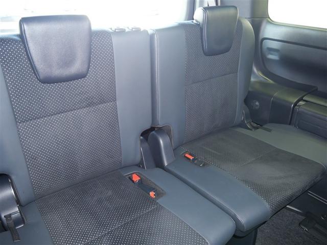 ヴォクシー ZS 煌III フルセグ メモリーナビ DVD再生 ミュージックプレイヤー接続可 バックカメラ 衝突被害軽減システム ETC 両側電動スライド LEDヘッドランプ ウオークスルー 乗車定員7人 3列シート フルエアロ(9枚目)