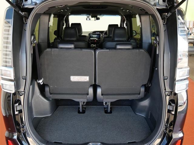 ヴォクシー ZS 煌III フルセグ メモリーナビ DVD再生 ミュージックプレイヤー接続可 バックカメラ 衝突被害軽減システム ETC 両側電動スライド LEDヘッドランプ ウオークスルー 乗車定員7人 3列シート フルエアロ(11枚目)