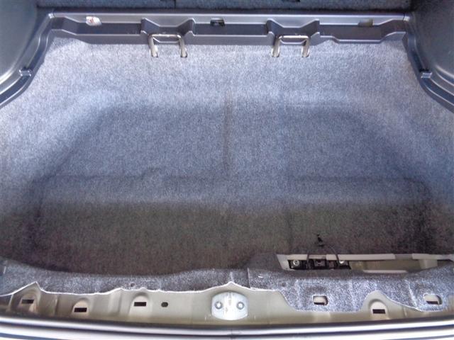 ヴォクシー ZS 煌III フルセグ メモリーナビ DVD再生 ミュージックプレイヤー接続可 バックカメラ 衝突被害軽減システム ETC 両側電動スライド LEDヘッドランプ ウオークスルー 乗車定員7人 3列シート フルエアロ(31枚目)