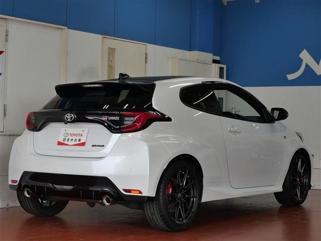 GRヤリス RZ ハイパフォーマンス 4WD フルセグ メモリーナビ ミュージックプレイヤー接続可 バックカメラ 衝突被害軽減システム ETC ドラレコ LEDヘッドランプ ワンオーナー フルエアロ(5枚目)