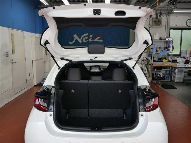 ヤリス G ミュージックプレイヤー接続可 バックカメラ 衝突被害軽減システム ETC ワンオーナー(9枚目)