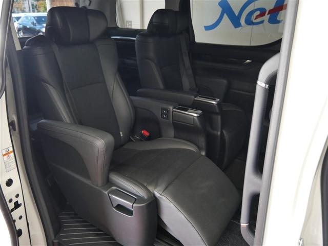 アルファード 2.5S Cパッケージ フルセグ メモリーナビ ミュージックプレイヤー接続可 バックカメラ 衝突被害軽減システム ETC 両側電動スライド LEDヘッドランプ 乗車定員7人 3列シート ワンオーナー フルエアロ(8枚目)