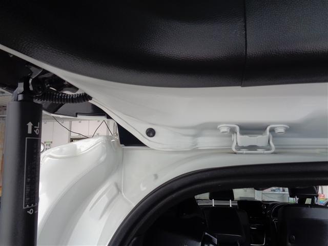 ノア Ｓ－Ｚ　フルセグ　メモリーナビ　ＤＶＤ再生　ミュージックプレイヤー接続可　後席モニター　バックカメラ　衝突被害軽減システム　ＥＴＣ　両側電動スライド　ＬＥＤヘッドランプ　乗車定員７人　３列シート　ワンオーナー（31枚目）