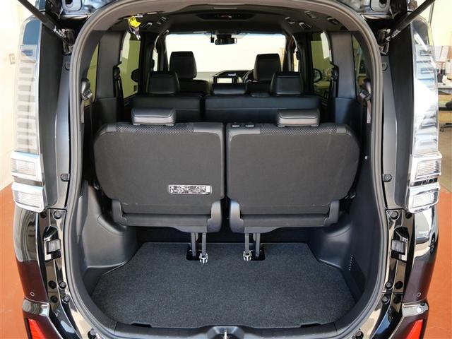 ヴォクシー ＺＳ　煌ＩＩＩ　フルセグ　メモリーナビ　ＤＶＤ再生　ミュージックプレイヤー接続可　バックカメラ　衝突被害軽減システム　ＥＴＣ　ドラレコ　両側電動スライド　ＬＥＤヘッドランプ　ウオークスルー　乗車定員８人　３列シート（11枚目）