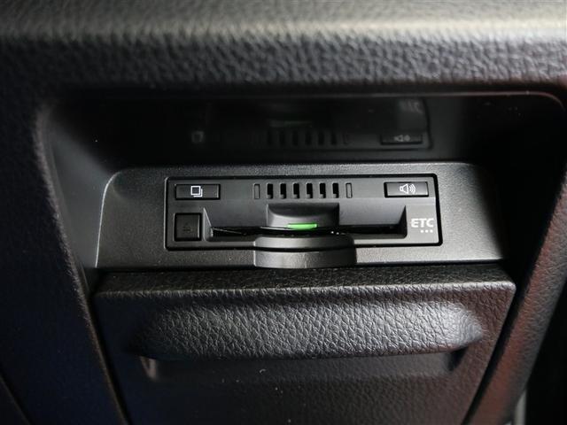 ヴォクシー ＺＳ　煌ＩＩＩ　フルセグ　メモリーナビ　ＤＶＤ再生　ミュージックプレイヤー接続可　バックカメラ　衝突被害軽減システム　ＥＴＣ　ドラレコ　両側電動スライド　ＬＥＤヘッドランプ　ウオークスルー　乗車定員８人　３列シート（15枚目）