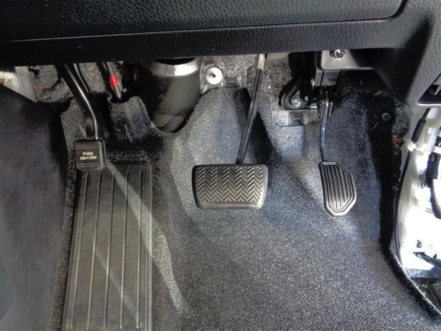 ヴォクシー ＺＳ　煌ＩＩＩ　フルセグ　メモリーナビ　ＤＶＤ再生　ミュージックプレイヤー接続可　バックカメラ　衝突被害軽減システム　ＥＴＣ　ドラレコ　両側電動スライド　ＬＥＤヘッドランプ　ウオークスルー　乗車定員８人　３列シート（27枚目）