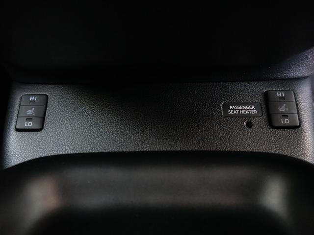 プリウス Ｓツーリングセレクション　４ＷＤ　フルセグ　メモリーナビ　ＤＶＤ再生　ミュージックプレイヤー接続可　バックカメラ　衝突被害軽減システム　ＥＴＣ　ドラレコ　ＬＥＤヘッドランプ　ワンオーナー（16枚目）