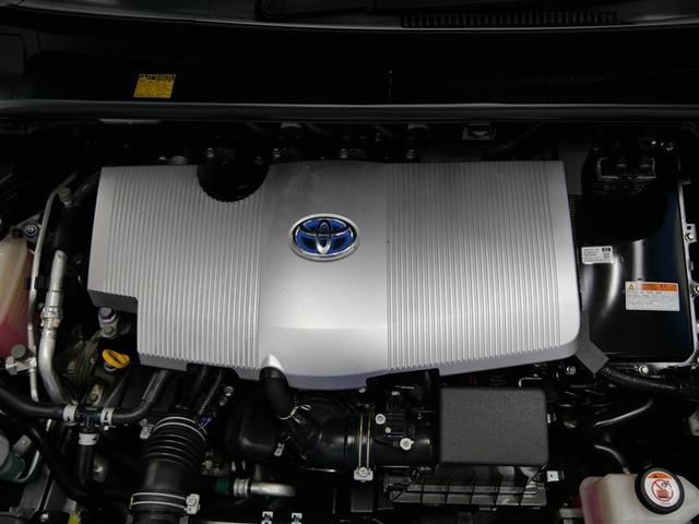 プリウス Ｓツーリングセレクション　４ＷＤ　フルセグ　メモリーナビ　ＤＶＤ再生　ミュージックプレイヤー接続可　バックカメラ　衝突被害軽減システム　ＥＴＣ　ドラレコ　ＬＥＤヘッドランプ　ワンオーナー（24枚目）