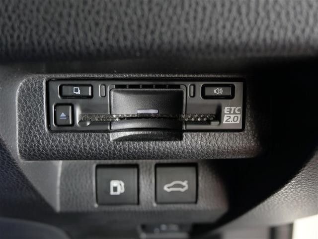 クラウンクロスオーバー Ｇアドバンスド　４ＷＤ　フルセグ　ミュージックプレイヤー接続可　衝突被害軽減システム　ＥＴＣ　ＬＥＤヘッドランプ　ワンオーナー（13枚目）